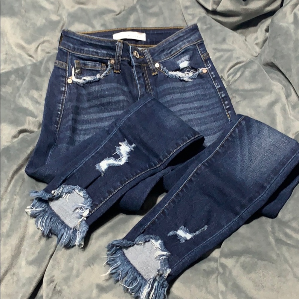 KanCan Skinnys 😍 size 23
